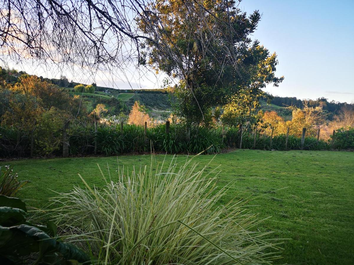 River Side Lodge Whakamarama Buitenkant foto